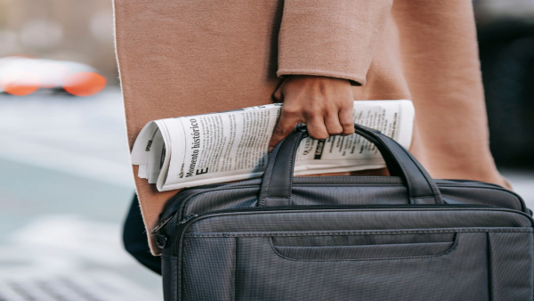 介護士のキャリアアップは正社員から！給料・安定・未来を手に入れる方法